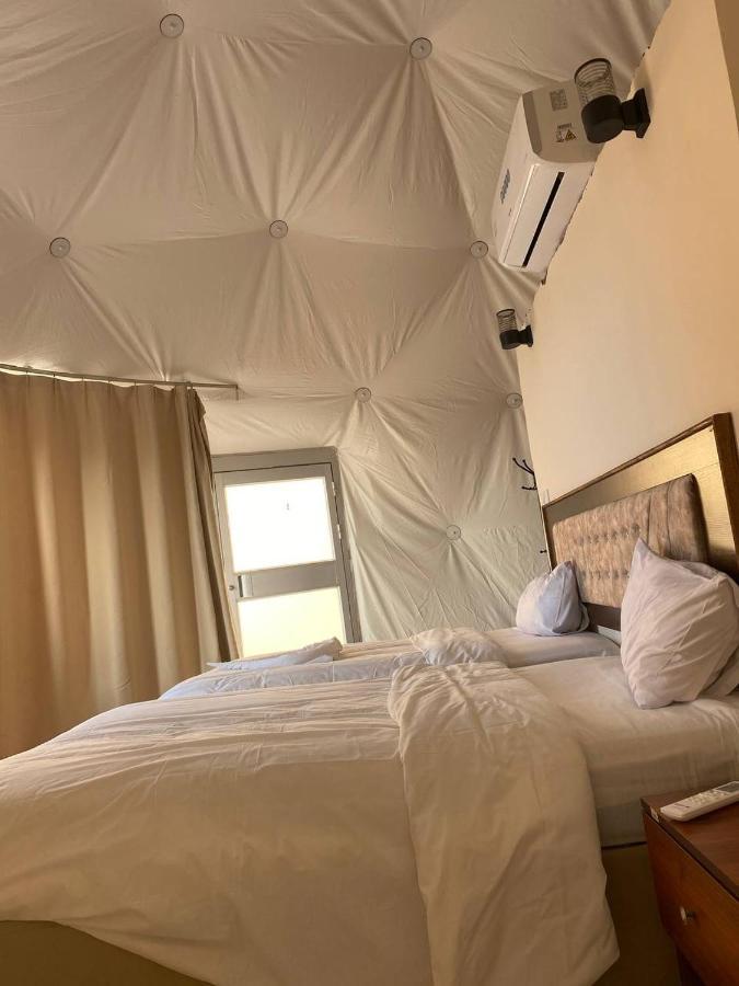 Omar Ali Luxury Camp Hotel วาดิรัม ภายนอก รูปภาพ