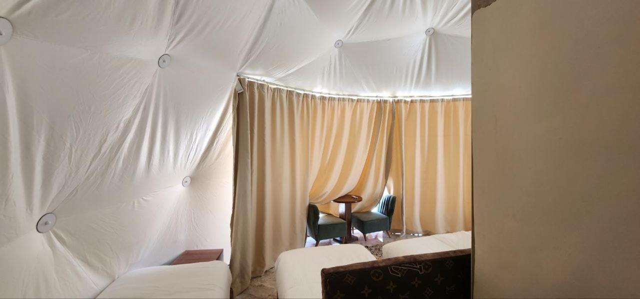 Omar Ali Luxury Camp Hotel วาดิรัม ภายนอก รูปภาพ