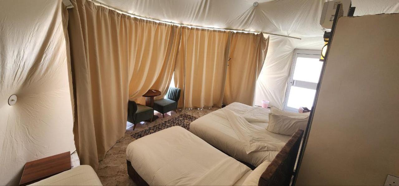 Omar Ali Luxury Camp Hotel วาดิรัม ภายนอก รูปภาพ